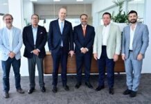 UNICARIBE recibe ministro argentino Federico Sturzenegger para dialogar sobre liderazgo transformación del Estado e innovación pública